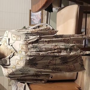 Bermuda Men's button down shirt size large